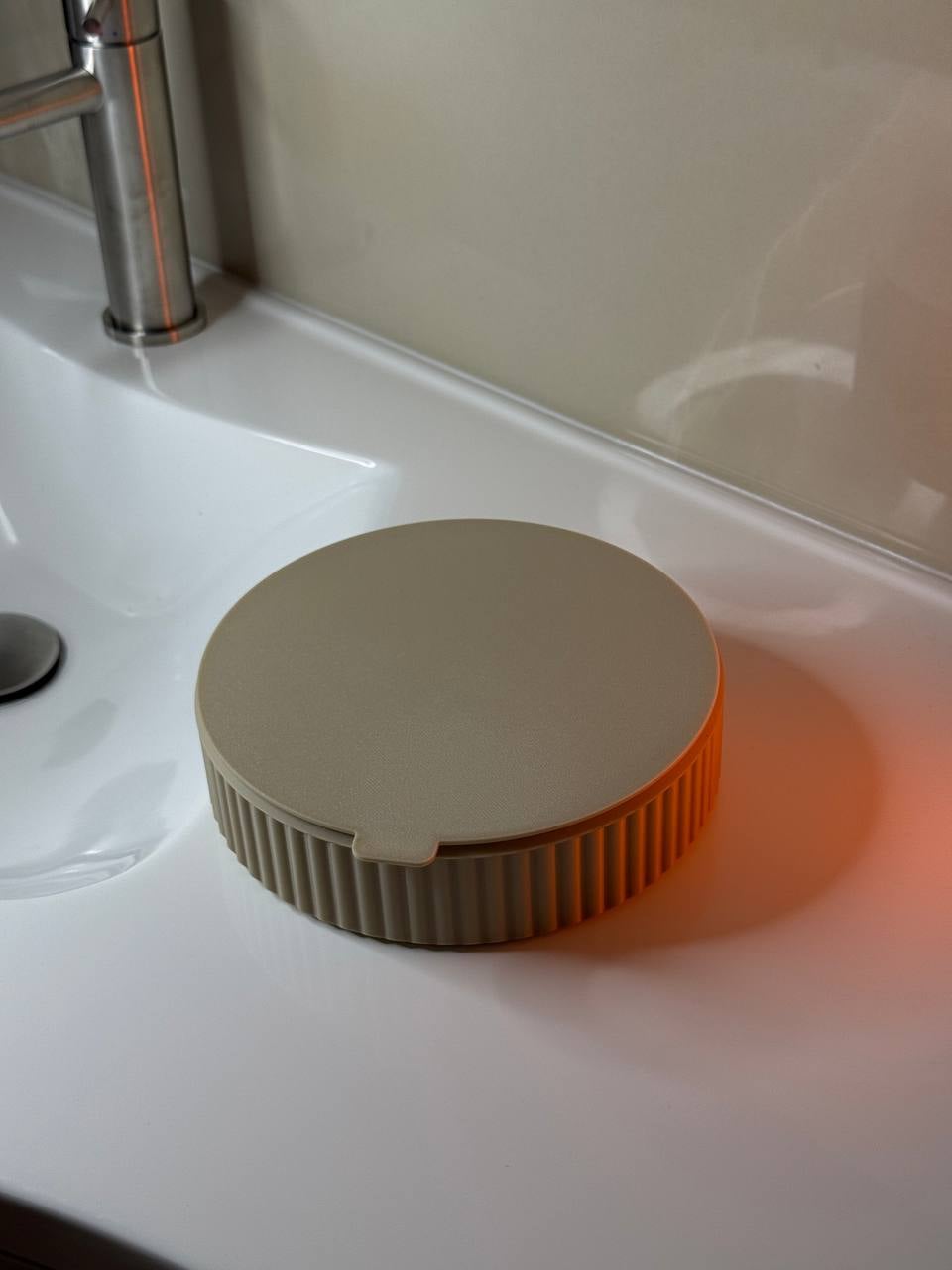 Bathroom (or makeup) storage box