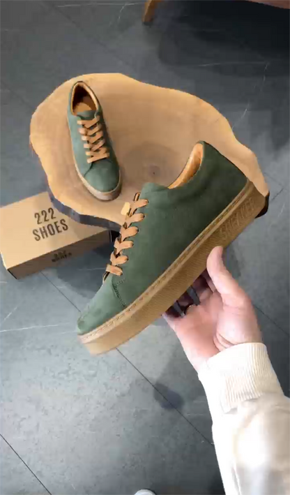 ✅High -quality Dedication✅Green suede panel shoes