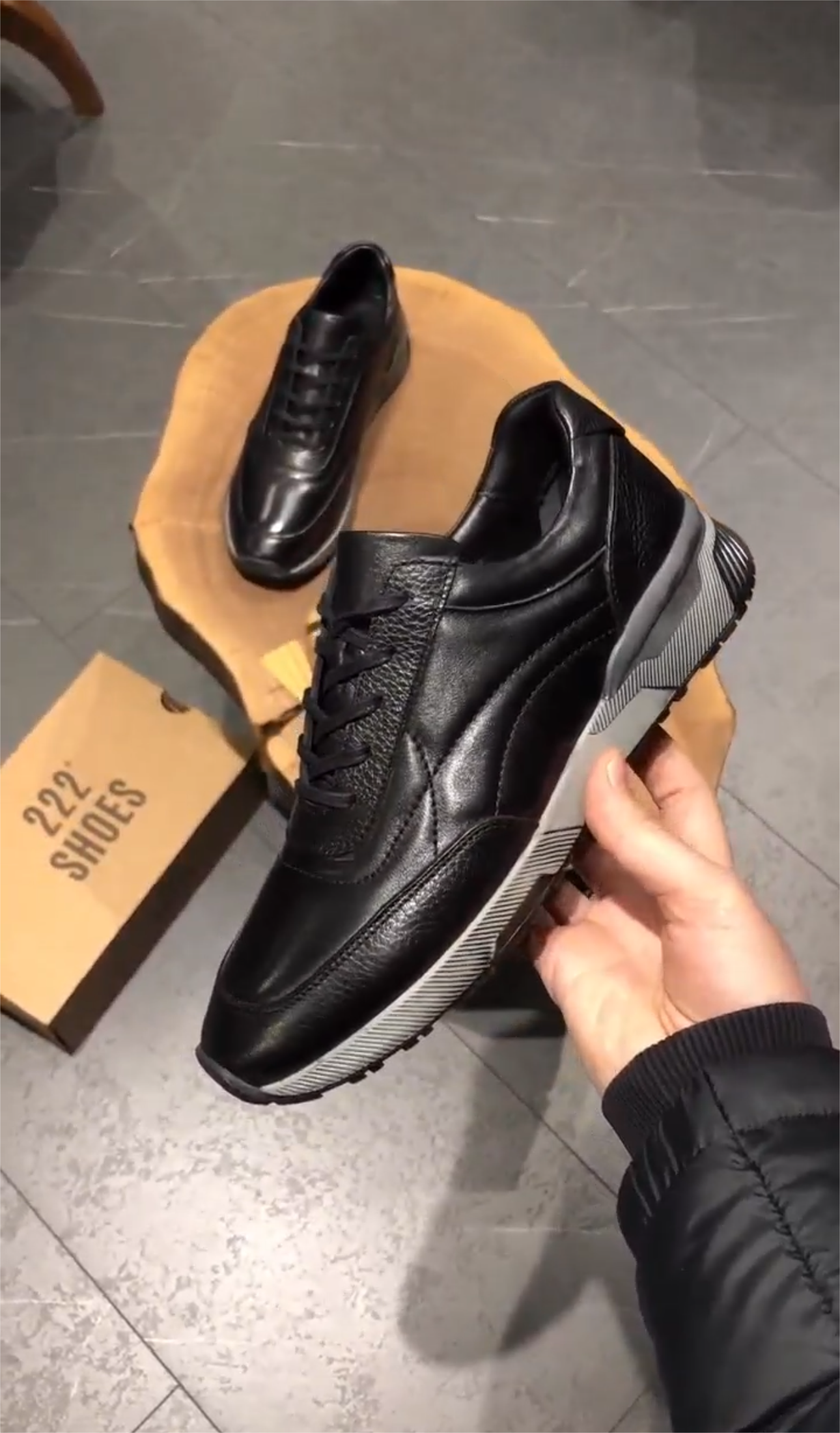 ✅High -quality Dedication✅Black Minimalist Multifunctional Shoes