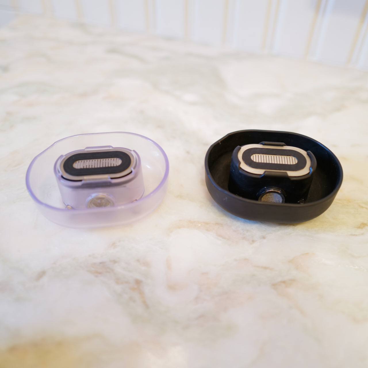 Shaver rinser battery-free design shaver cleaner