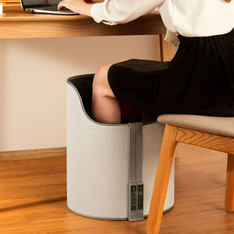 Foldable foot warmer with electric heater