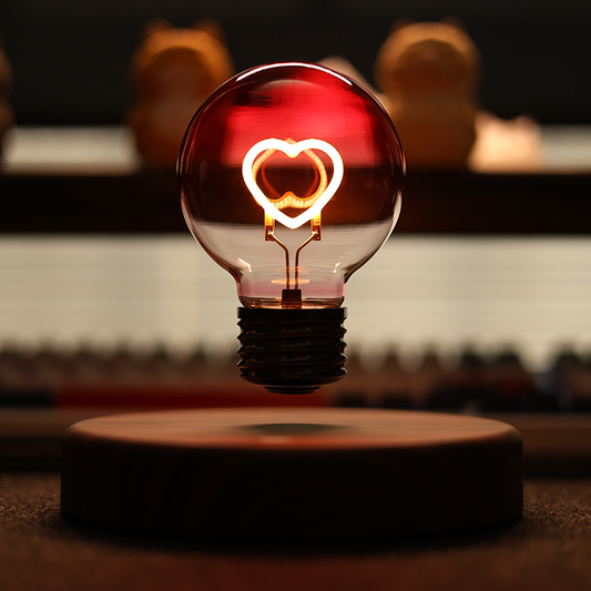 Magnetic Levitating Heart-Shaped Bulb Romantic Floating Light