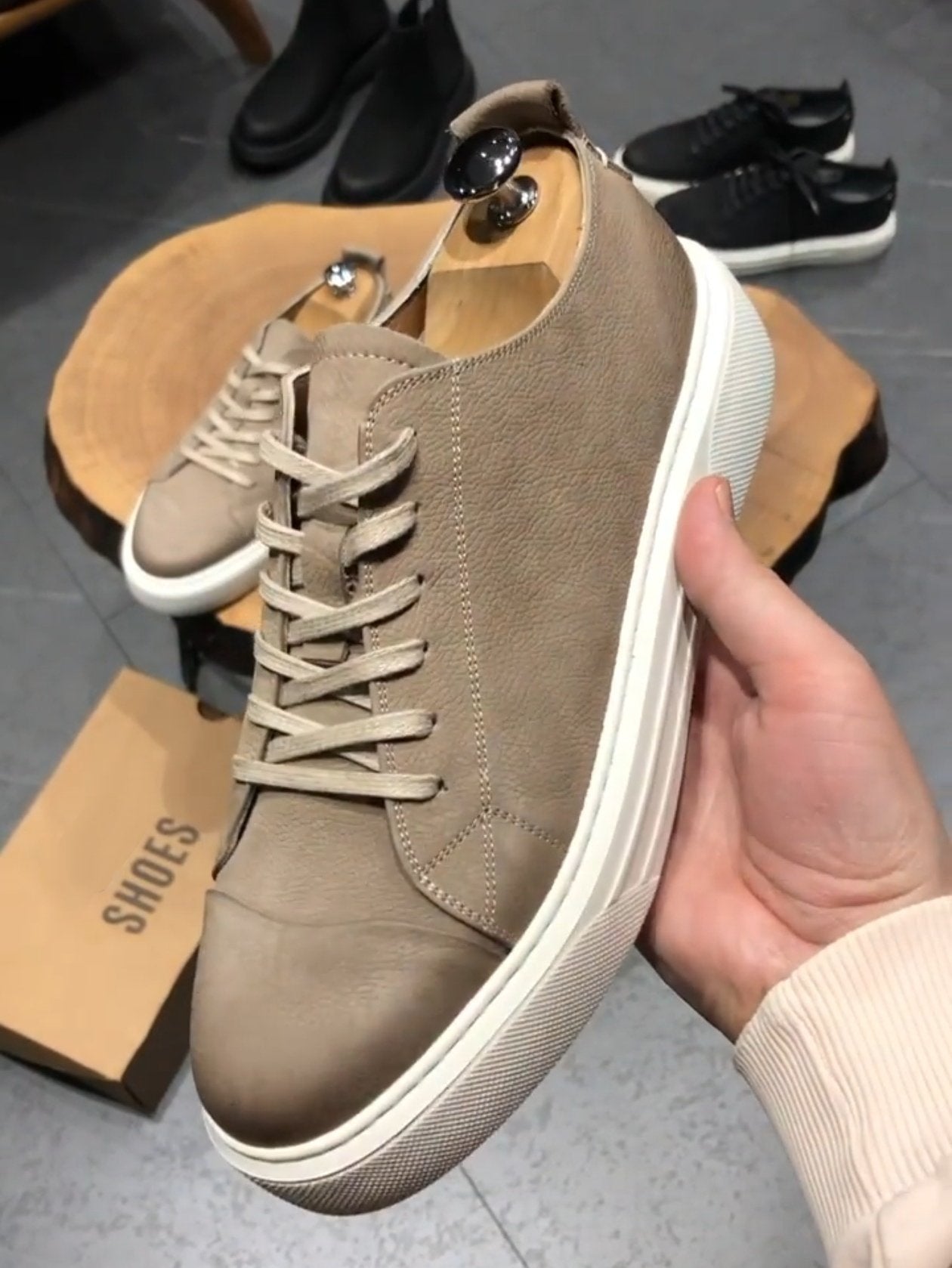 ✅High -quality Dedication✅Classic Men's Khaki Handmade Leather Casual Shoes